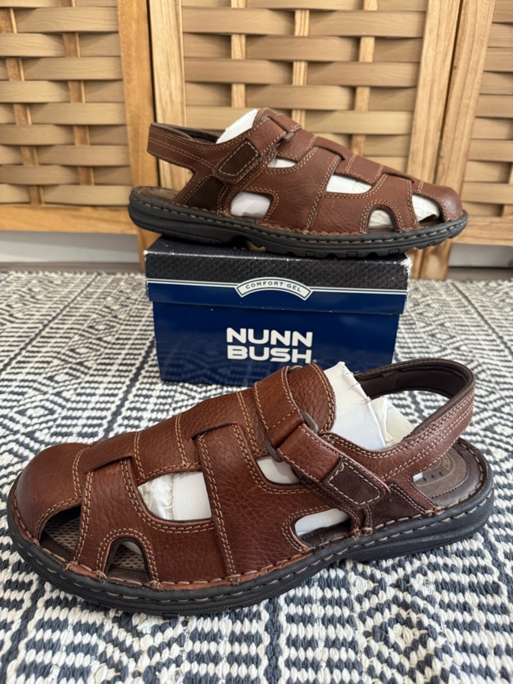 Nunn Bush High Tide Leather Fisherman Ankle Strap Closed Toe Sandals